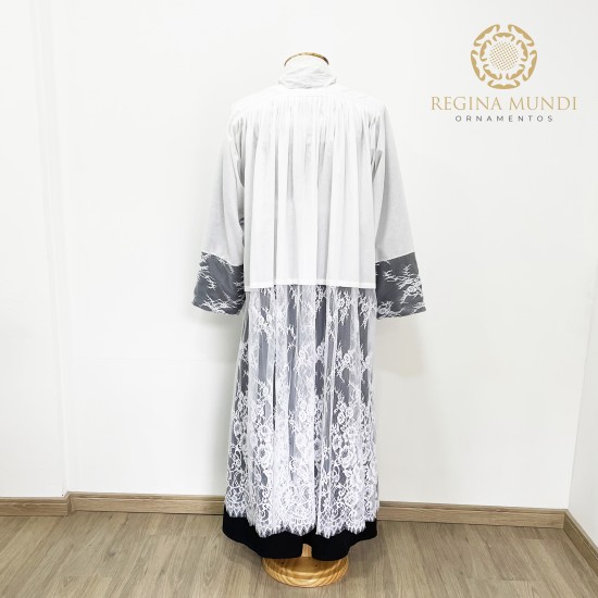 Alva Chantilly Rosas