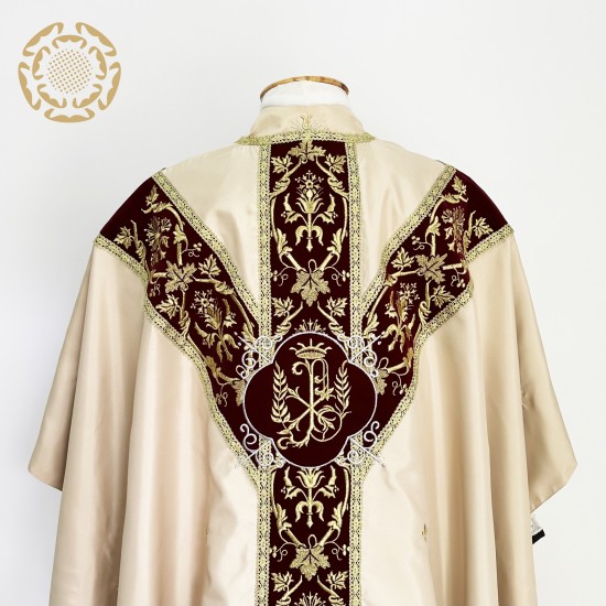 Casula Gótica Nativitas